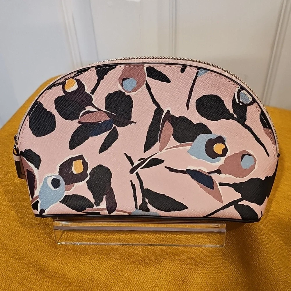 Kate Spade NY Cameron Medium Dome Cosmetic Bag In Paper Rose Like New